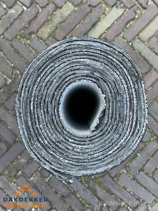Rol EPDM dakbedekking materiaal voor plat dak in Friesland Rol EPDM dakbedekking materiaal voor plat dak in Friesland
